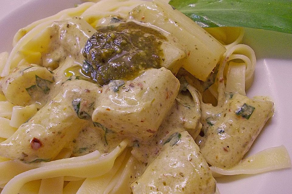 Spaghetti mit Spargel und Bärlauch