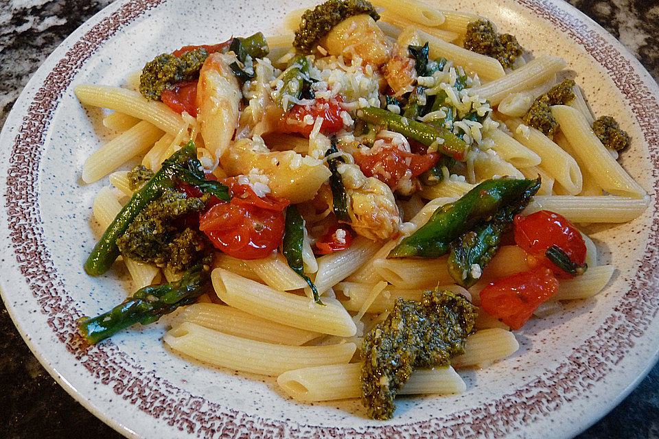 Spaghetti mit Spargel und Bärlauch