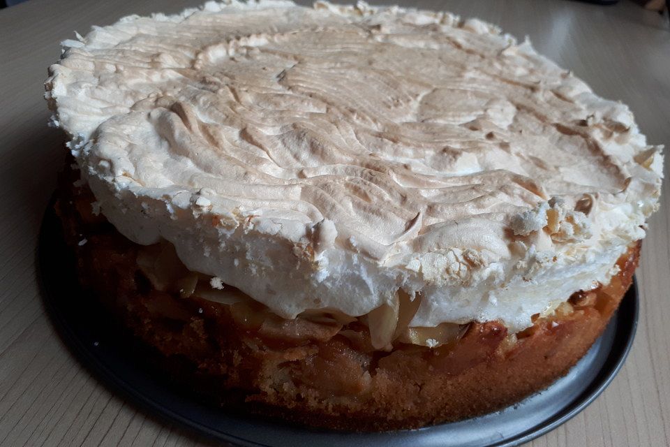 Apfel-Baiser Torte von Heike