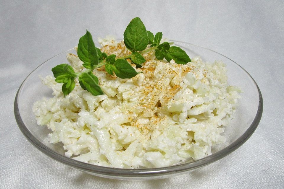 Blumenkohlsalat mit Joghurt-Mayo-Dressing