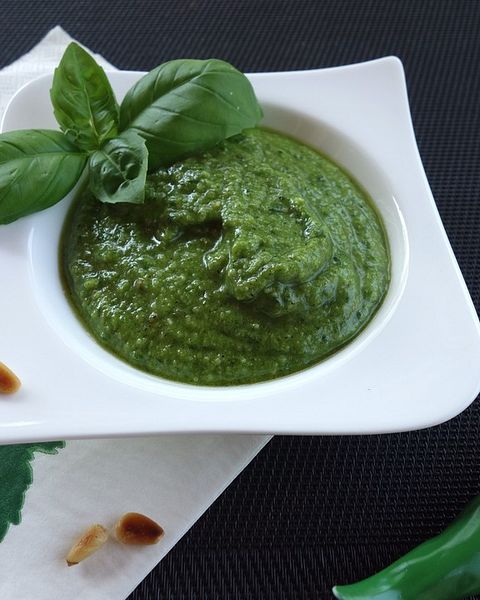 Basilikumpesto Rezepte | Chefkoch Basilikumpesto Rezepte | Chefkoch