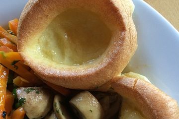Yorkshire Puddings und Toad-in-the-Hole