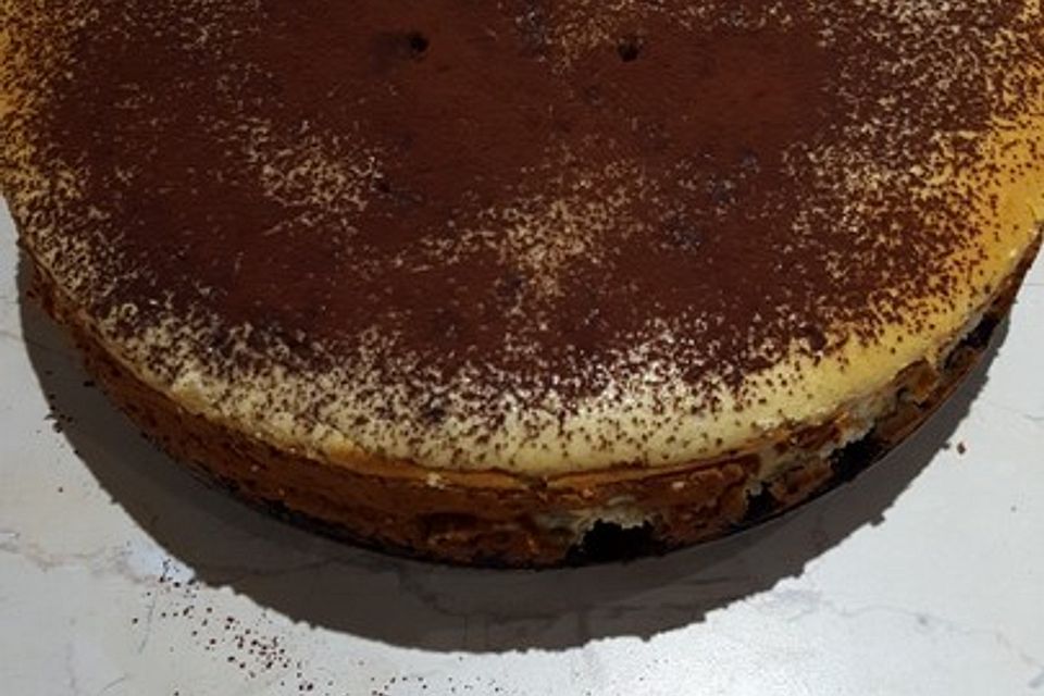 Käsekuchen mit Oreo-Keksboden