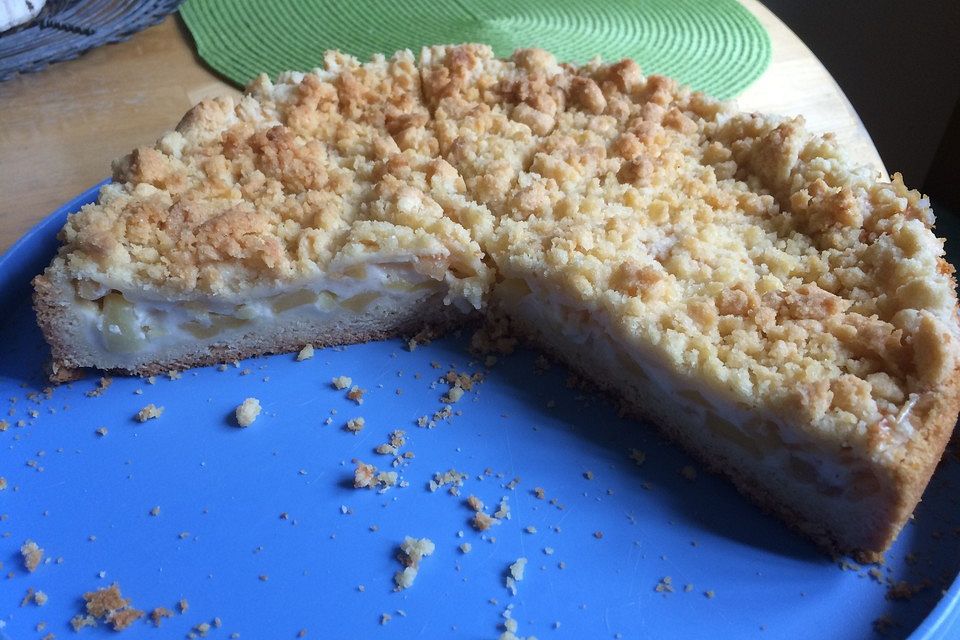 Apfelstreusel mit Puddingfüllung