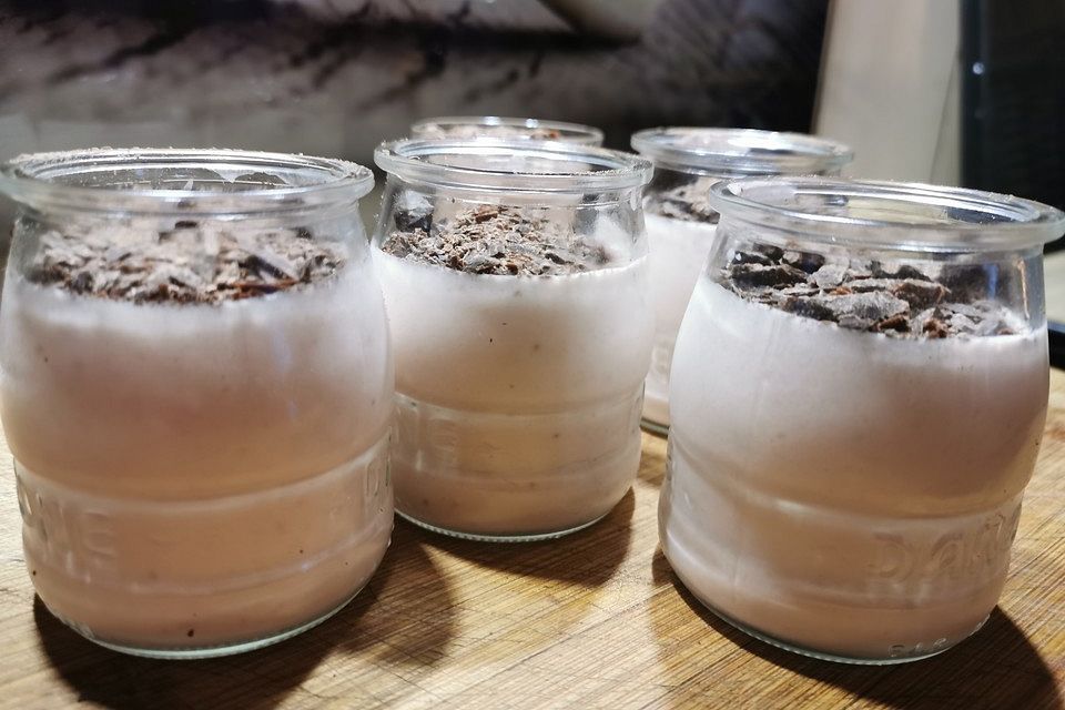 Erdbeer-Sahne-Dessert