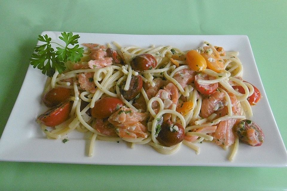 Spaghetti mit Räucherlachs