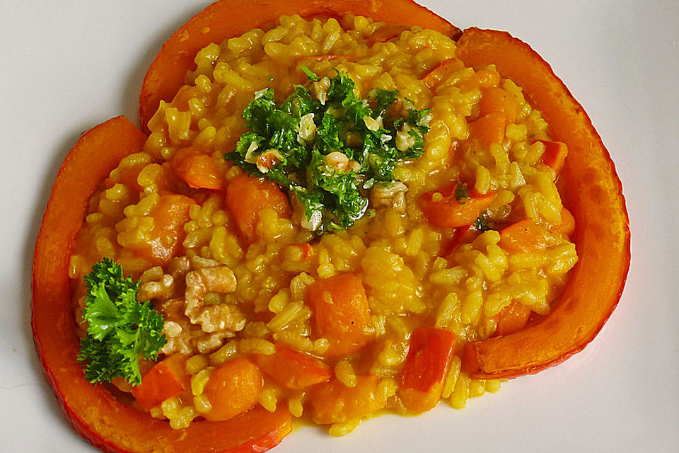 Kürbisrisotto mit Walnüssen Kürbisrisotto mit Walnüssen