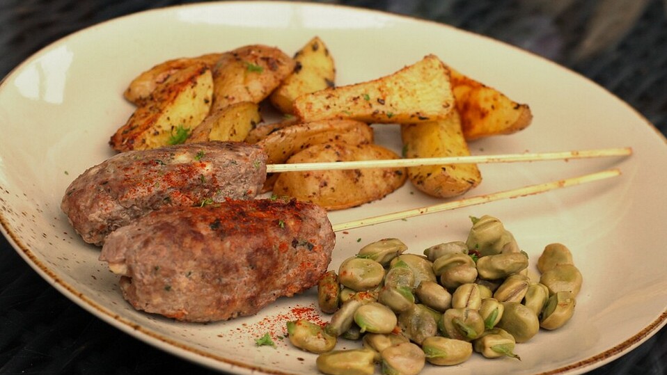 Spieße mit Lammhackfleisch und Schafskäse von DieKalimera