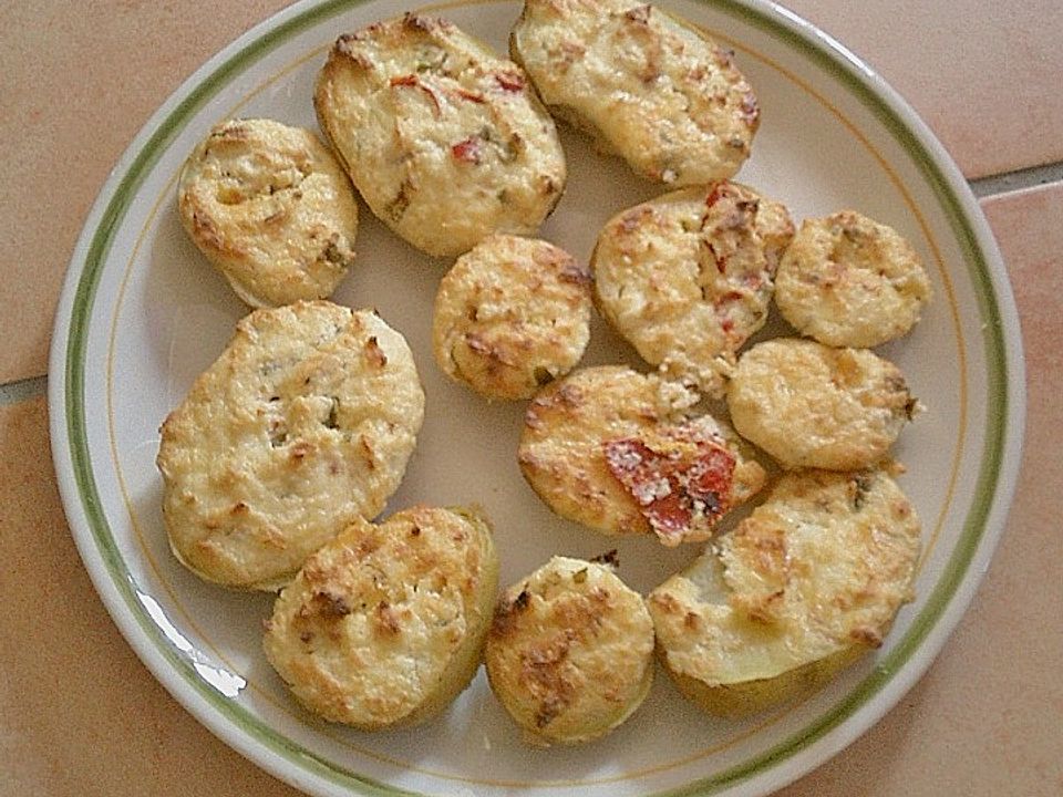 Backofenkartoffeln mit Käsefüllung von jaguarshark| Chefkoch