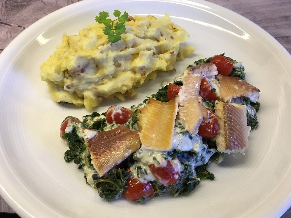 Räucherforelle auf Spinat von IngridVo| Chefkoch