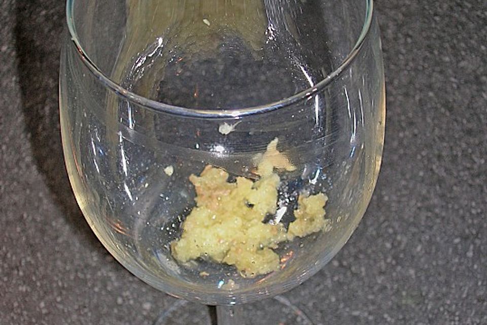 Prosecco mit Apfelsaft und Ingwer