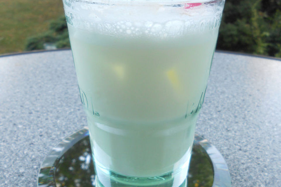 Pernod Milch