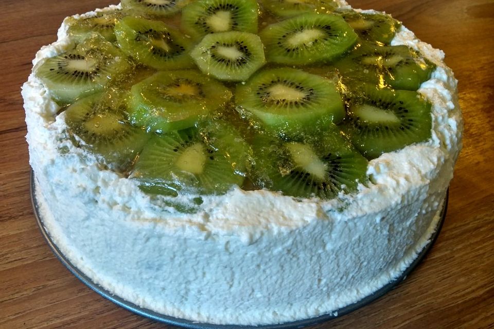 Mohn-Kiwi Torte