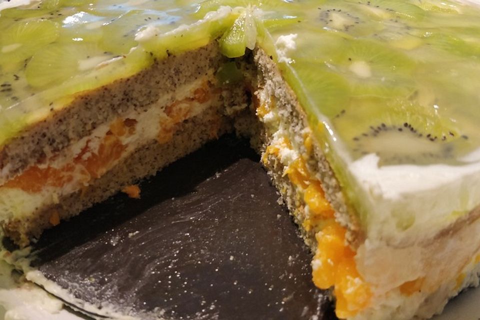 Mohn-Kiwi Torte