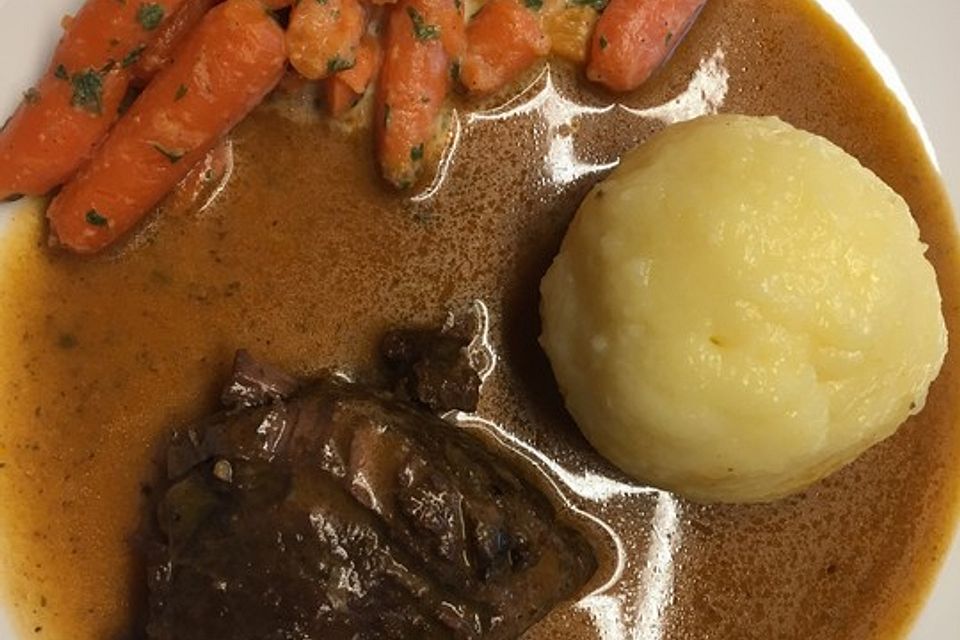 Geschmorte Kalbsbäckchen