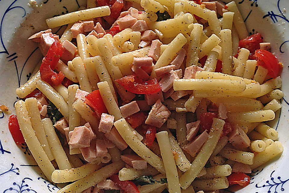 Italienischer Nudelsalat