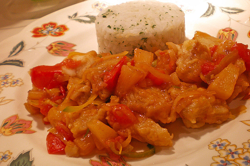 Fisch-Pfanne mit Ananas