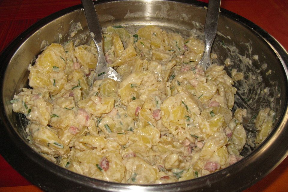 Kartoffelsalat zu Fischstäbchen