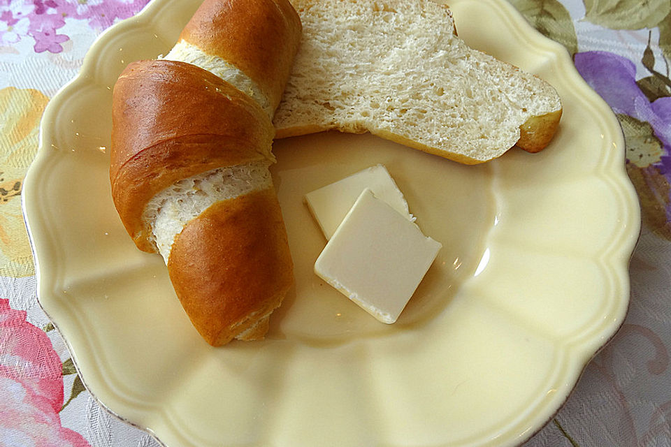 Dinkel-Laugenhörnchen mit oder ohne Käse