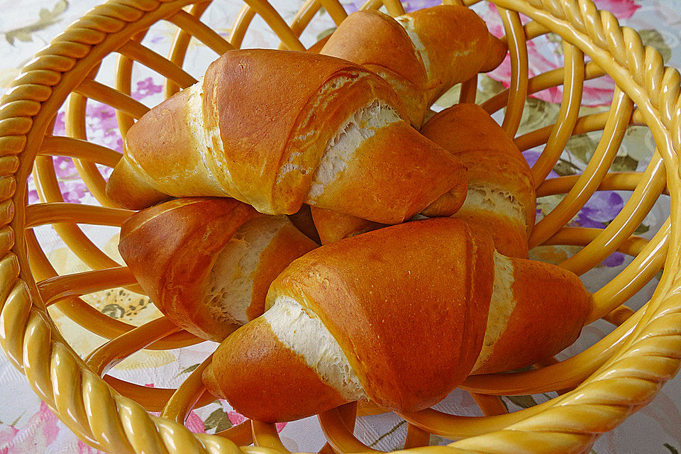 Dinkel-Laugenhörnchen mit oder ohne Käse