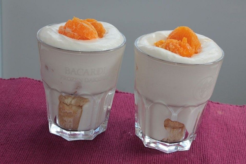 Mandarinen-Sahne-Tiramisu im Glas