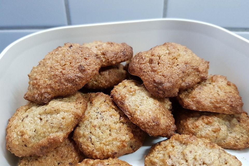 Nussplätzchen Nussplätzchen