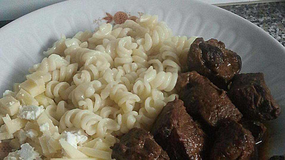 Gulasch nach Hausmacher Art von blondesDornröschen Gulasch nach Hausmacher Art von blondesDornröschen