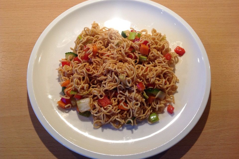 Nudelsalat "China Mie"