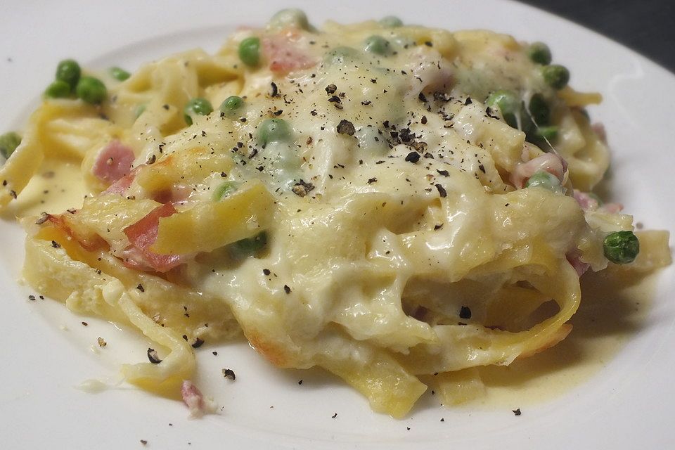 Penne-Auflauf alla carbonara nach Valeria