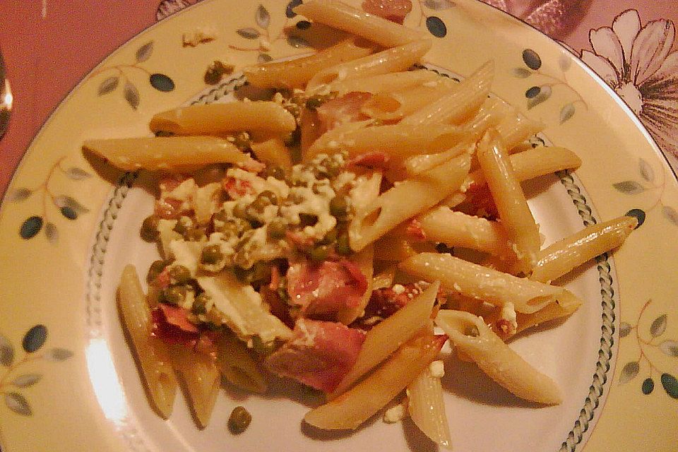 Penne-Auflauf alla carbonara nach Valeria