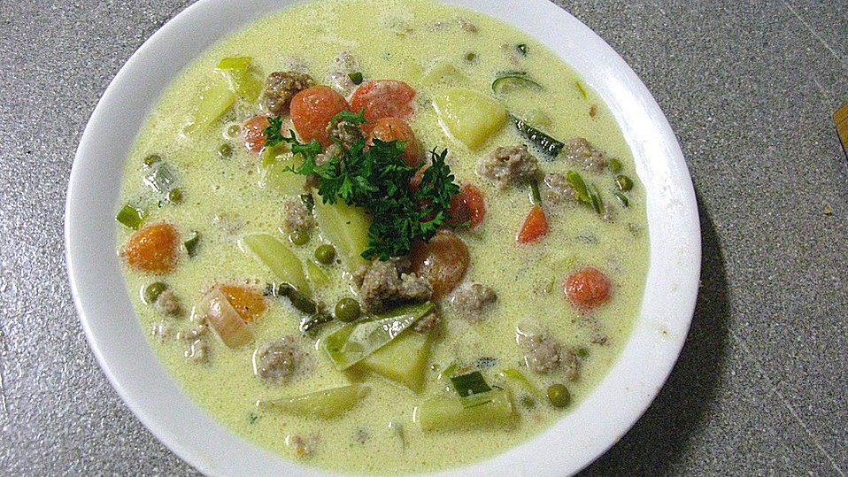 Gemüsesuppe mit Hackfleischklößchen von Packgirl70601568 Gemüsesuppe mit Hackfleischklößchen von Packgirl70601568