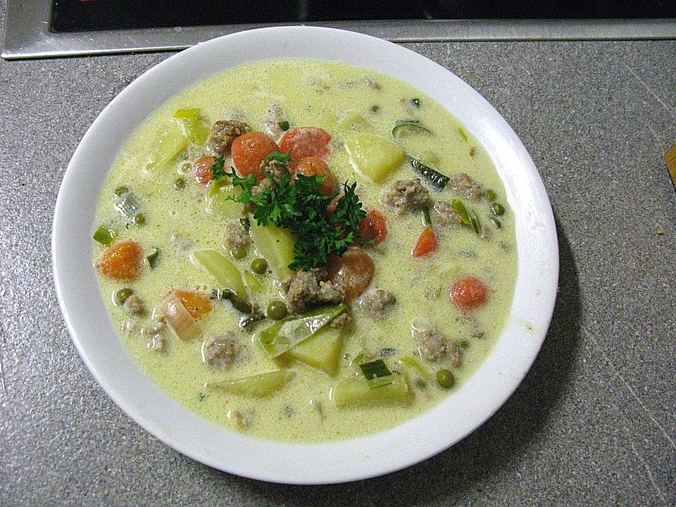 Gemüsesuppe mit Hackfleischklößchen von Packgirl70601568| Chefkoch