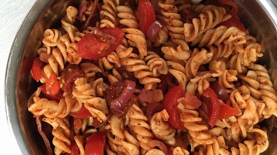 Roter Nudelsalat von Nirena21| Chefkoch