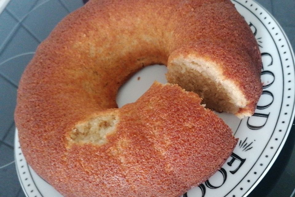 Apfelmus-Rührkuchen