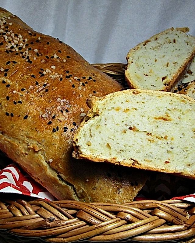 Zwiebel-Kräuter-Brot nach Fiefhusener Art