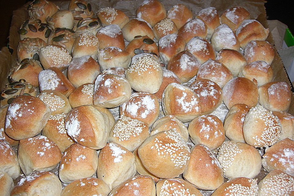 Knusprige Langschläferbrötchen