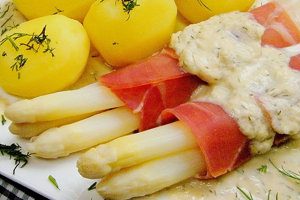 Spargel mit Serranoschinken und Lachs-Meerrettich Sauce