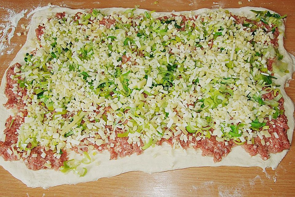 Lauch-Hackfleisch-Schnecken