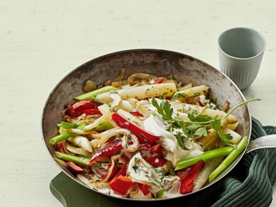 Fitness-Gemüsepfanne mit Spargel