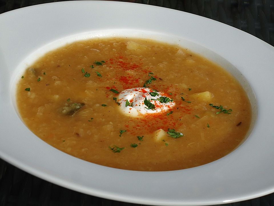 Sauerkrautsuppe nach Pfarrhaushälterinnenart von sweet-maja| Chefkoch