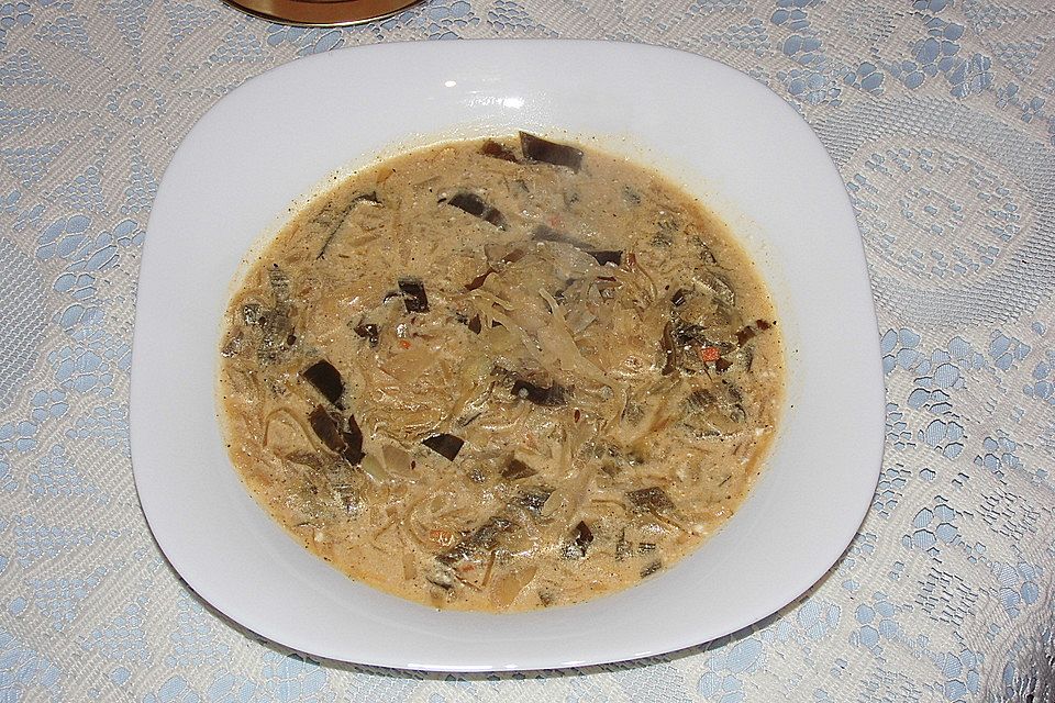 Sauerkrautsuppe nach Pfarrhaushälterinnenart