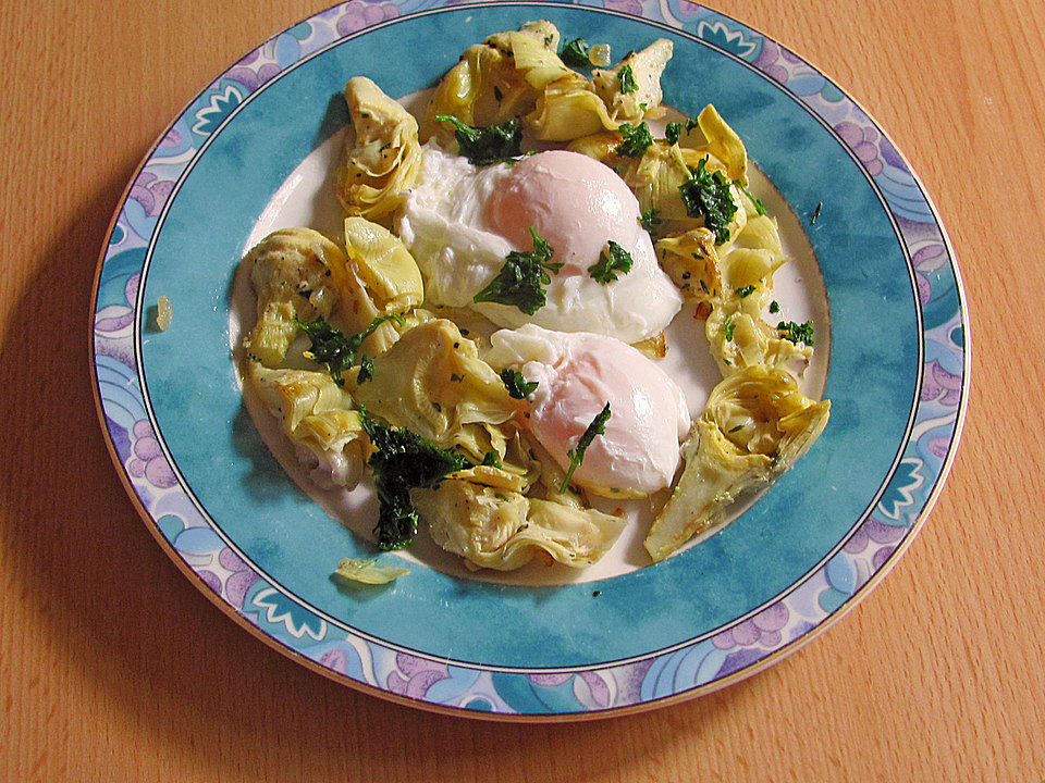 Pochierte Eier auf Artischockenherzen von kolpingsaar| Chefkoch