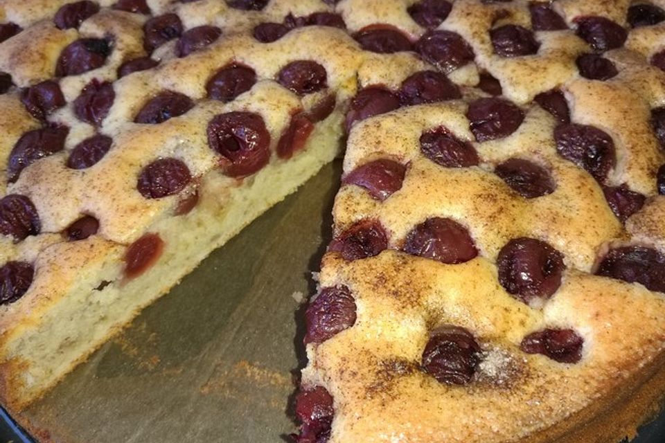 Bananen-Kirsch-Kuchen