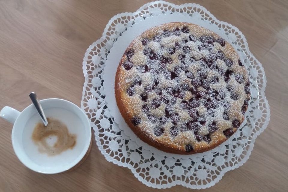 Bananen-Kirsch-Kuchen