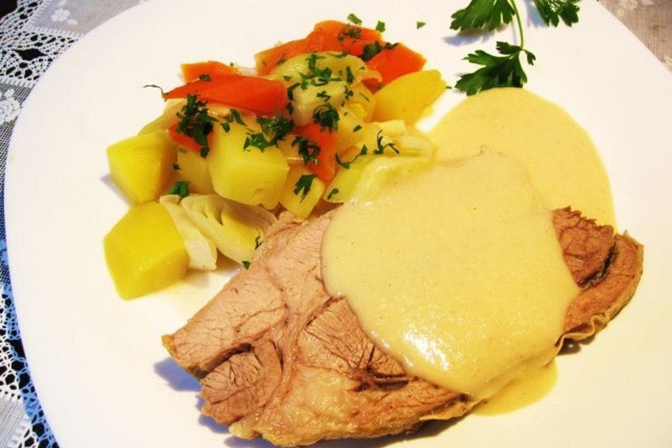 Ochsenbrust in Meerrettichsauce