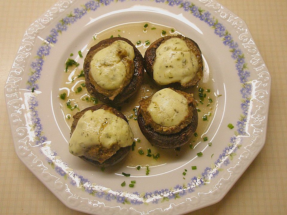 Champignons gefüllt mit Kürbiskern-Pesto von mimatochter1952| Chefkoch