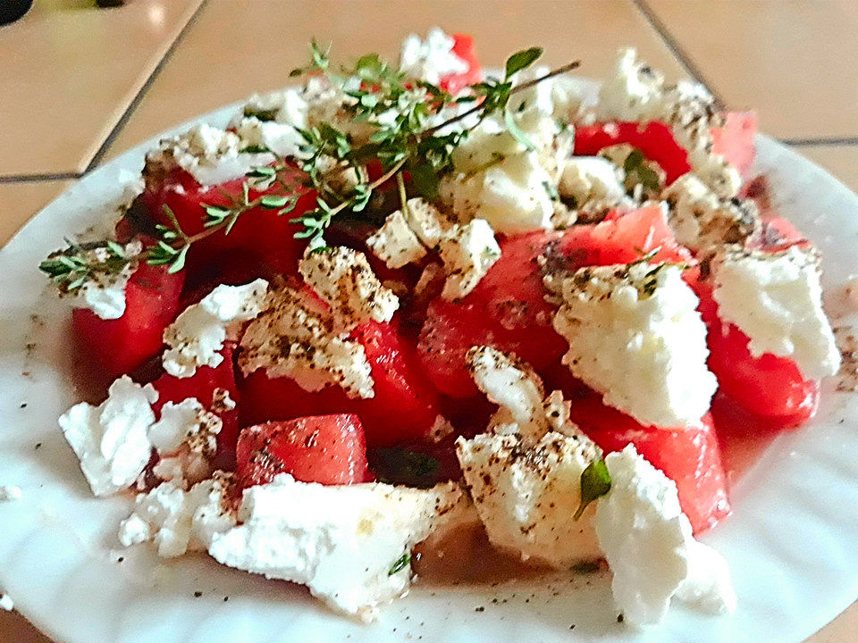 Melonensalat mit Ziegenfrischkäse von neriZ.| Chefkoch