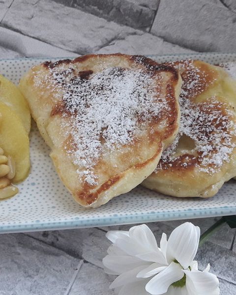 Omas Püfferchen mit Rosinen (Hefeplätzchen) von emslandboy