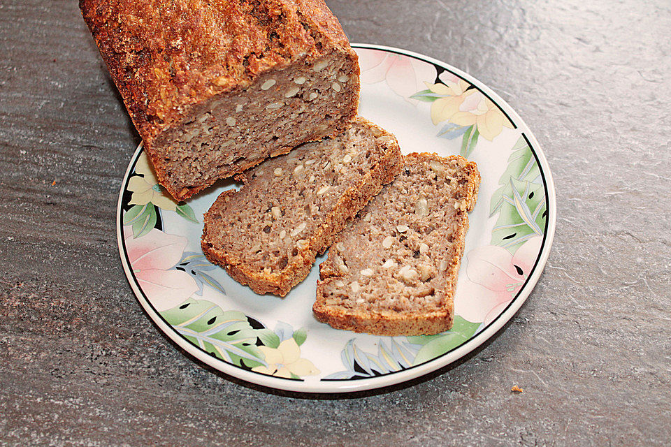 Eifelkrimis kerniges Roggenbrot