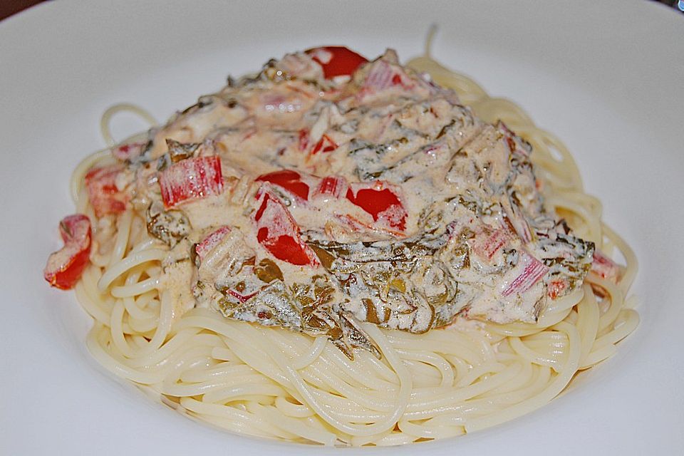 Mangold-Tomaten-Senf-Sahne-Tagliatelle